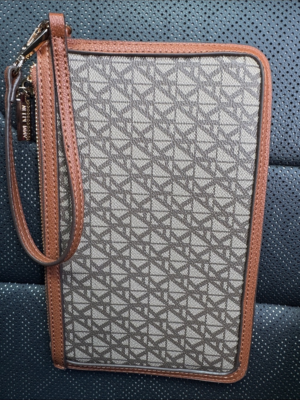Anne Klein Brown Logo Print Wristlet Clutch with Tan Trim - Picture 5 of 6
